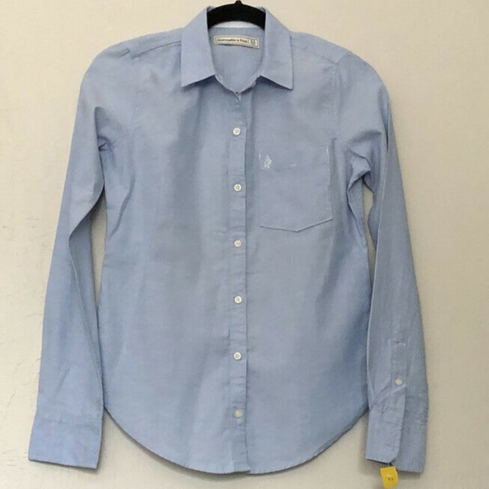 Abercrombie & Fitch Womens Button Up Shirt